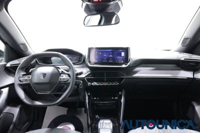 Peugeot 2008 50 kWh Allure (10)