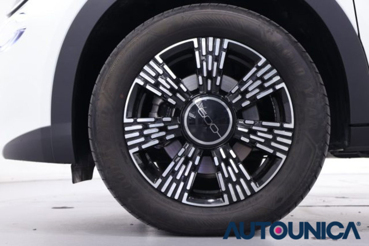 Fiat 600 1.2 Business 100cv (12)