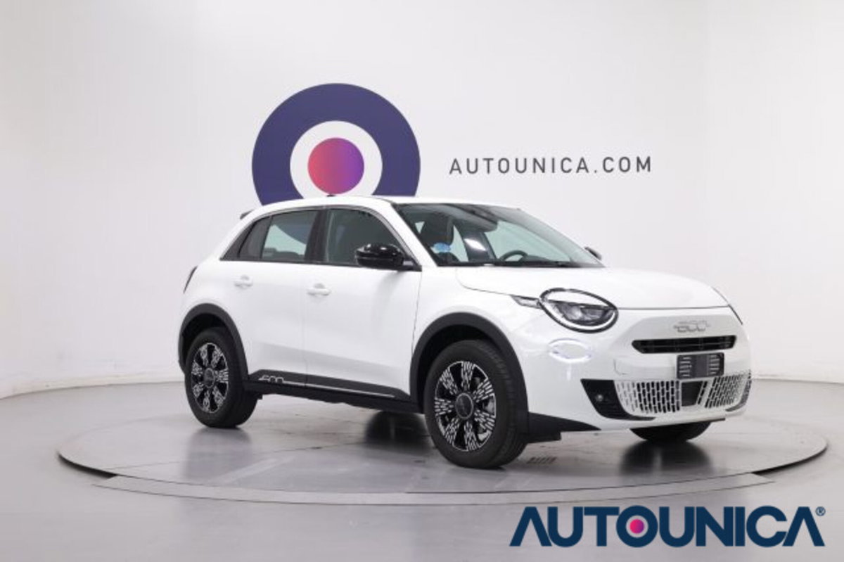 Fiat 600 1.2 Business 100cv (3)