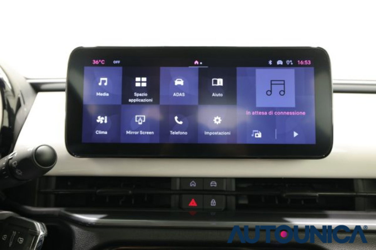 Fiat 600 1.2 Business 100cv (8)