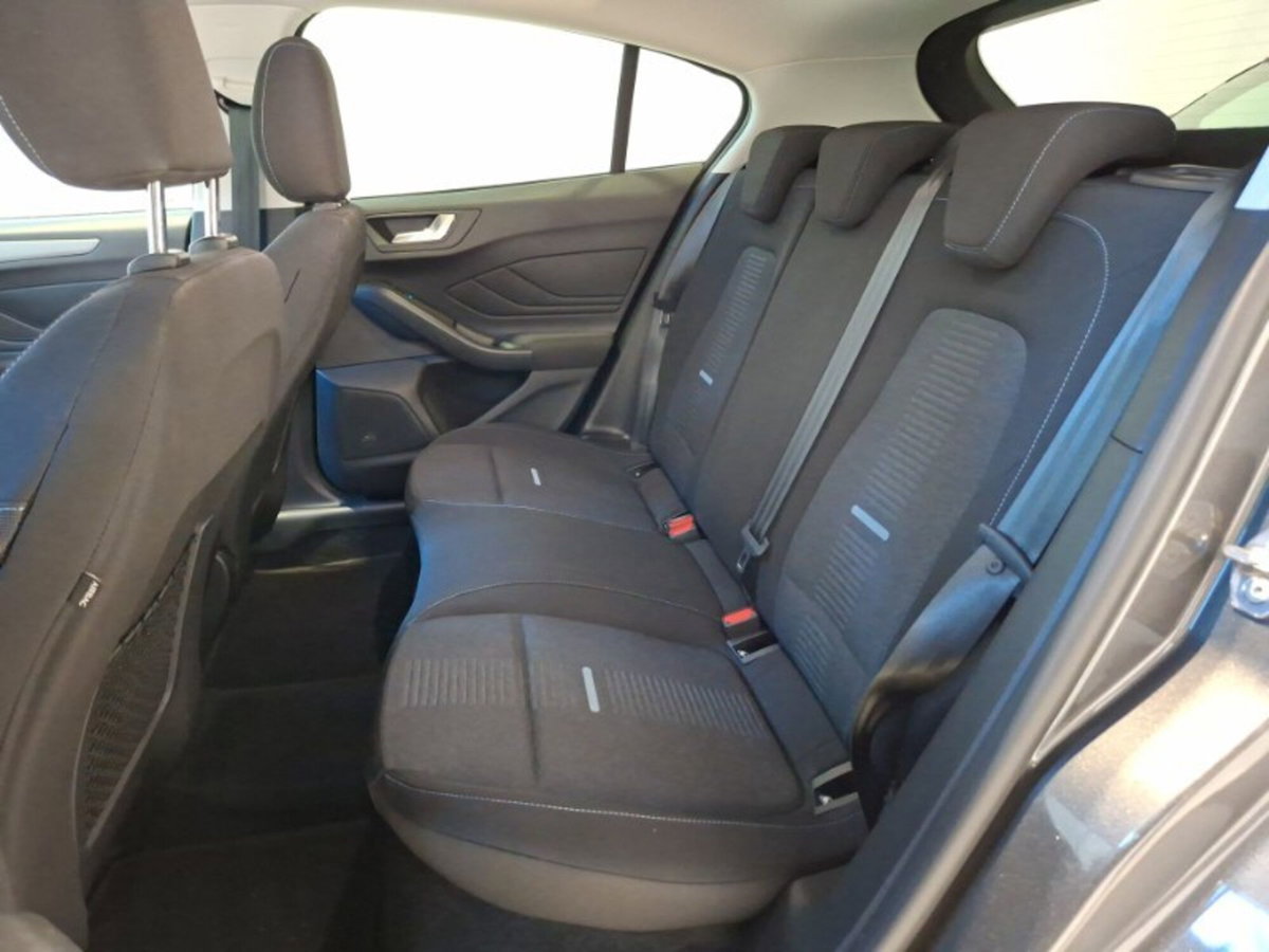 Ford Focus 1.0 EcoBoost Hybrid 125 CV Powershift 5p. Active X (20)