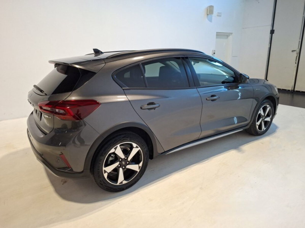 Ford Focus 1.0 EcoBoost Hybrid 125 CV Powershift 5p. Active X (6)