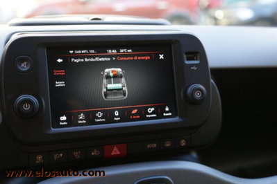 Fiat Panda 1.0 FireFly S&S Hybrid City Cross (13)