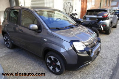 Fiat Panda 1.0 FireFly S&S Hybrid City Cross (3)