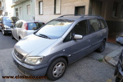 Opel Zafira 16V cat Club (2)