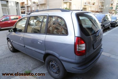 Opel Zafira 16V cat Club (5)