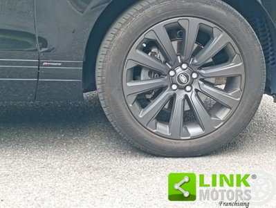 Land Rover Range Rover Velar 2.0 Si4 250 CV R-Dynamic S (17)