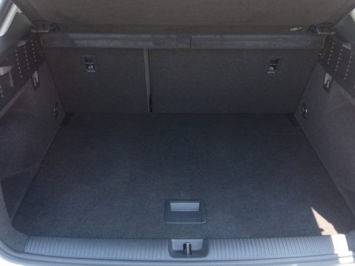 Audi Q2 Q2 30 TDI S tronic Business (13)