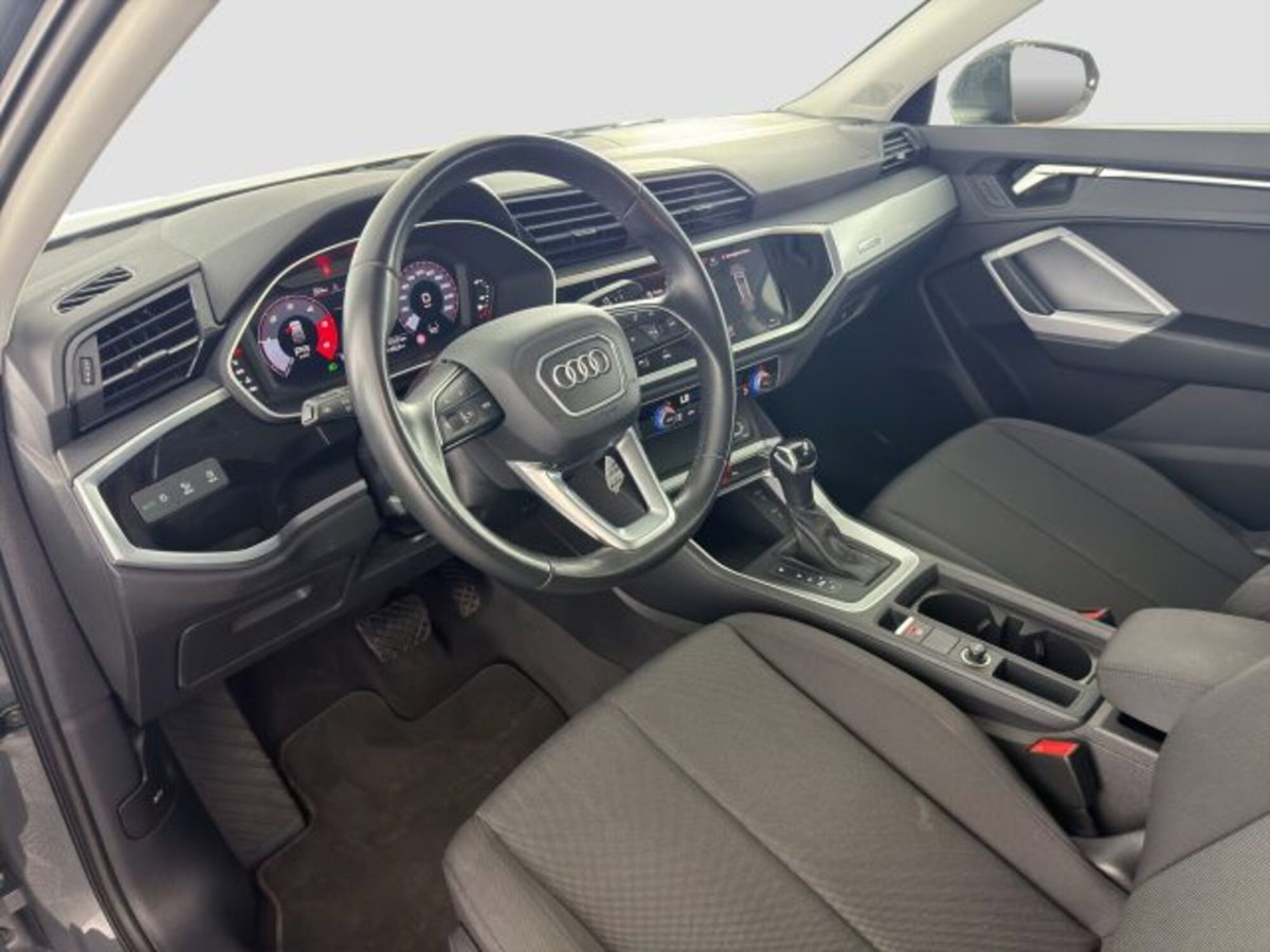 Audi Q3 Sportback 35 TDI quattro S tronic Business Plus (9)