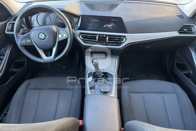 BMW Serie 3 318d (10)