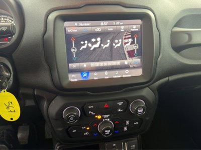 Jeep Renegade 1.0 T3 Night Eagle (17)