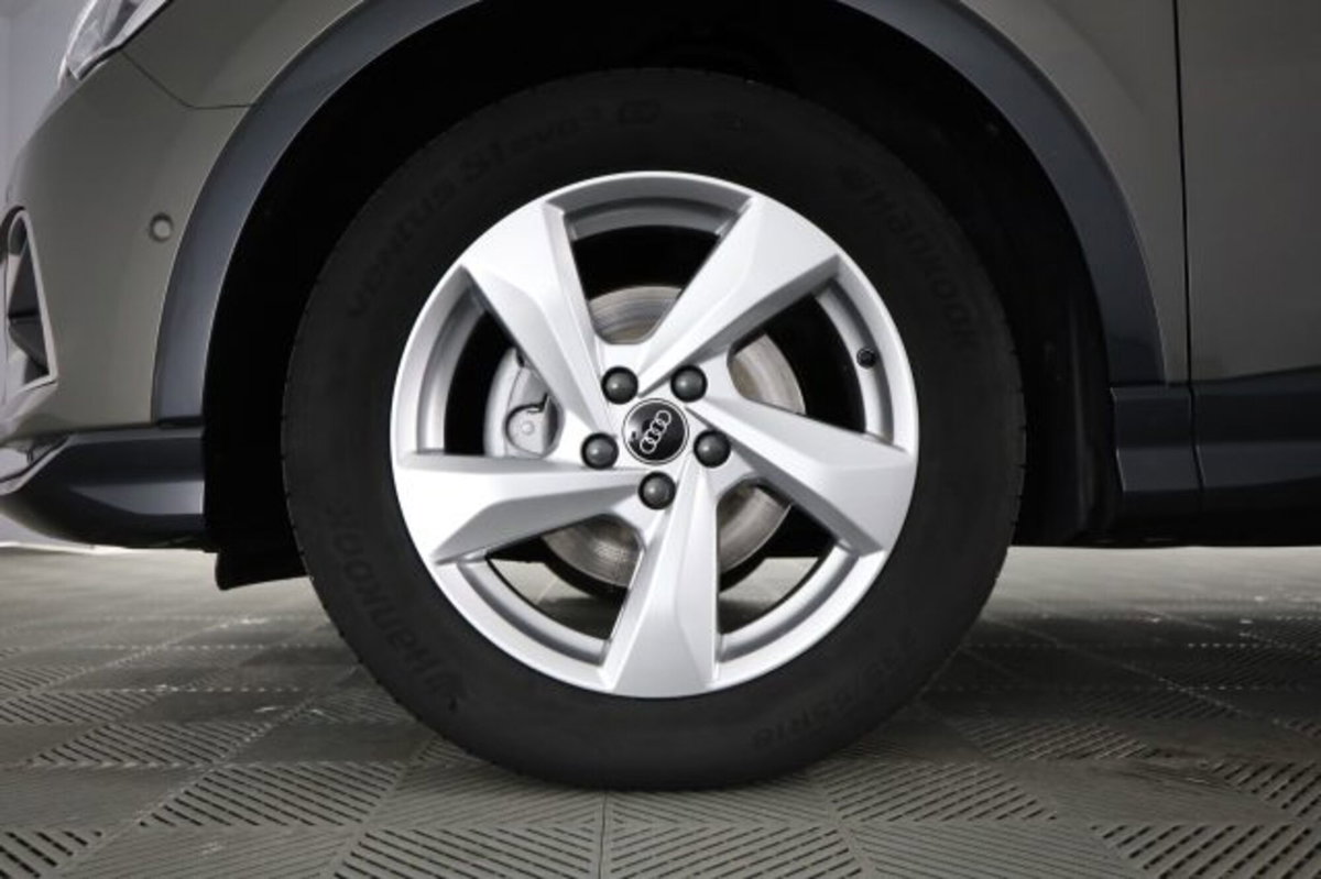 Audi Q3 35 TDI quattro S tronic Business Advanced (8)