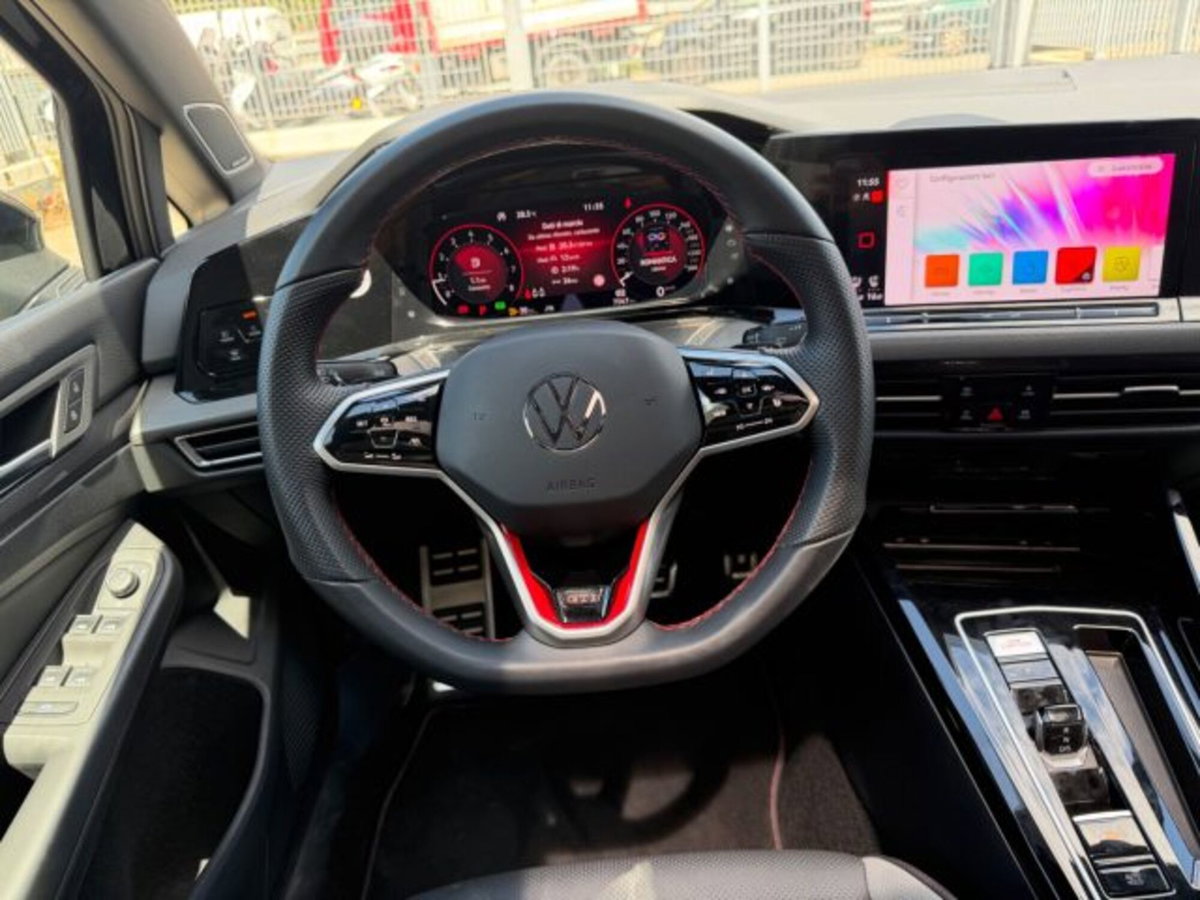 Volkswagen Golf 2.0 tsi GTI MT Ultimate 245cv (12)
