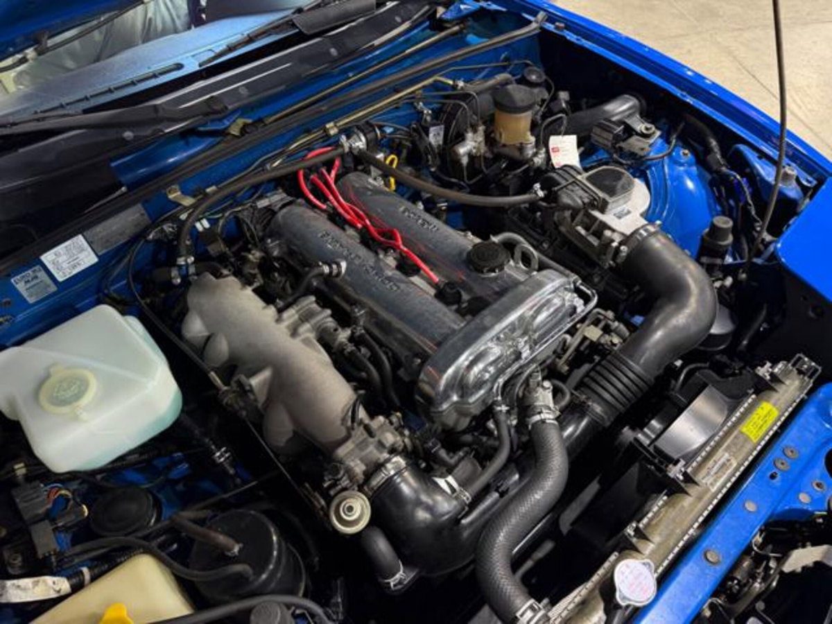 Mazda MX-5 1.6i 16V cat Black Special (14)