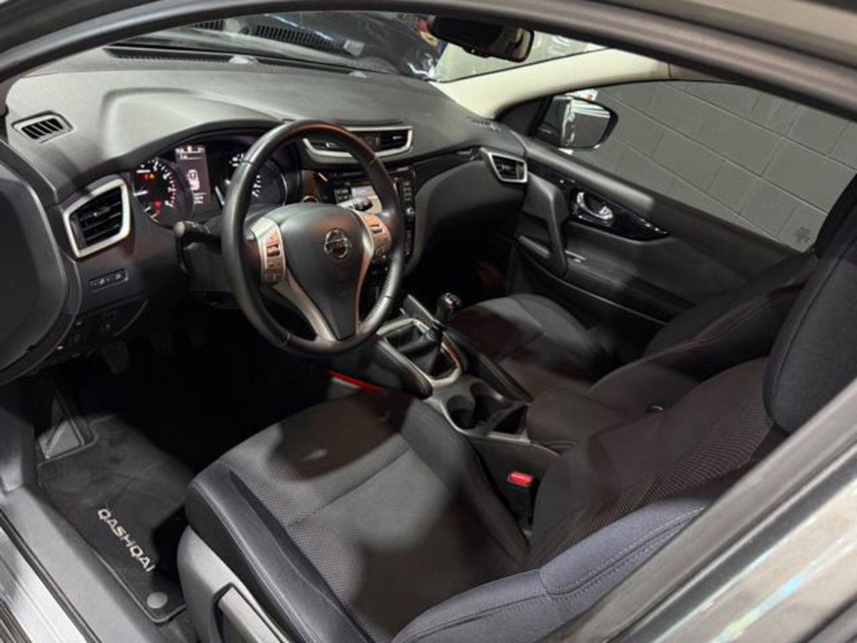 Nissan Qashqai 1.2 DIG-T 360 (11)