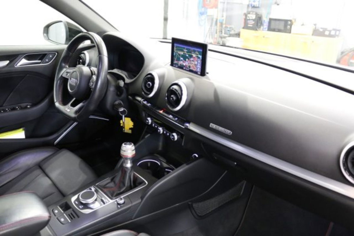 Audi S3 2.0 TFSI quattro (16)
