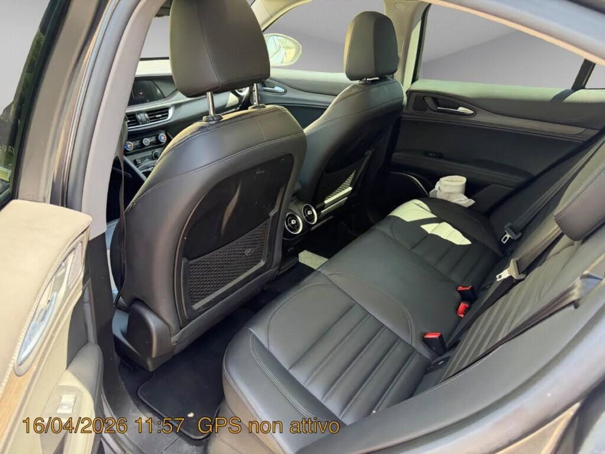 Alfa Romeo Stelvio Stelvio 2.0 Turbo 280 CV AT8 Q4 Ti (10)