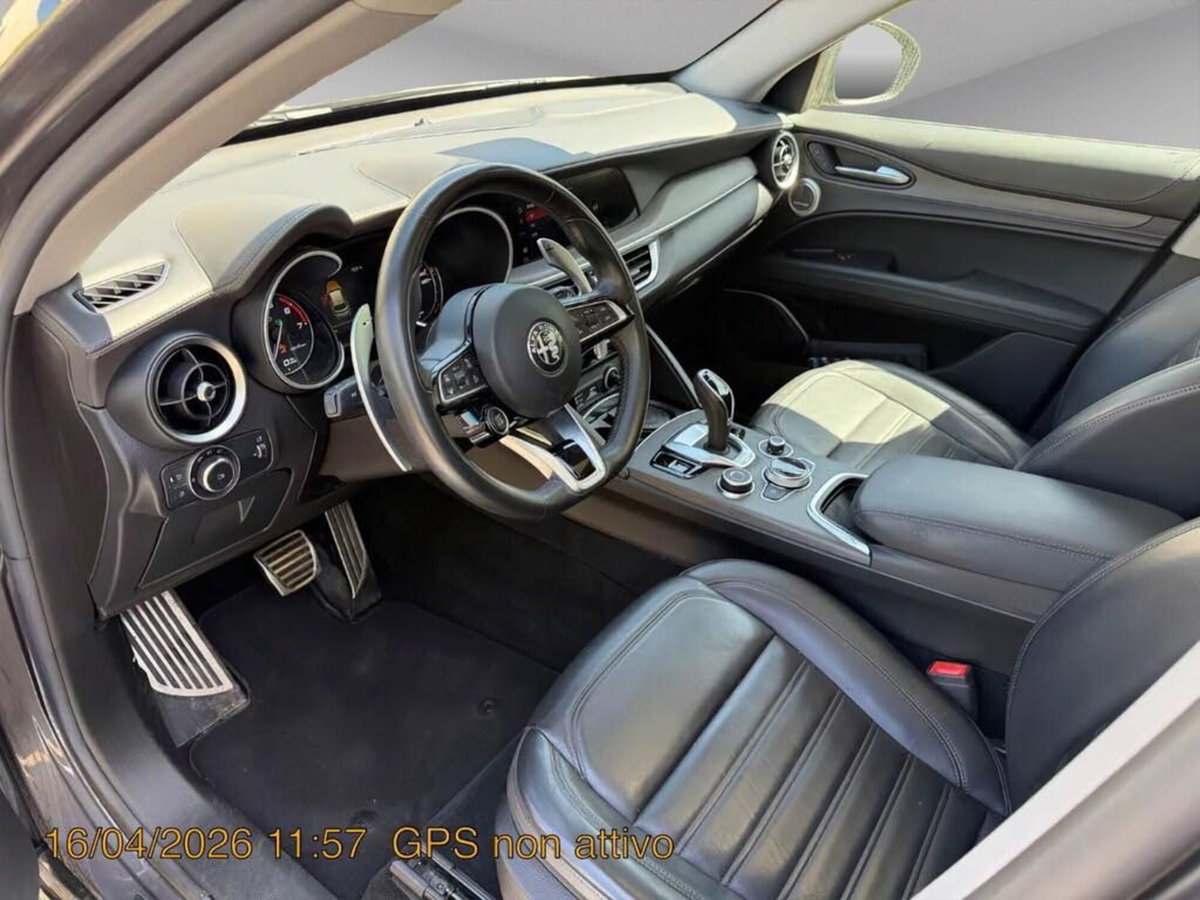 Alfa Romeo Stelvio Stelvio 2.0 Turbo 280 CV AT8 Q4 Ti (9)