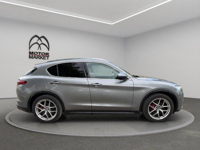 Alfa Romeo Stelvio Stelvio 2.0 Turbo 280 CV AT8 Q4 Ti (4)
