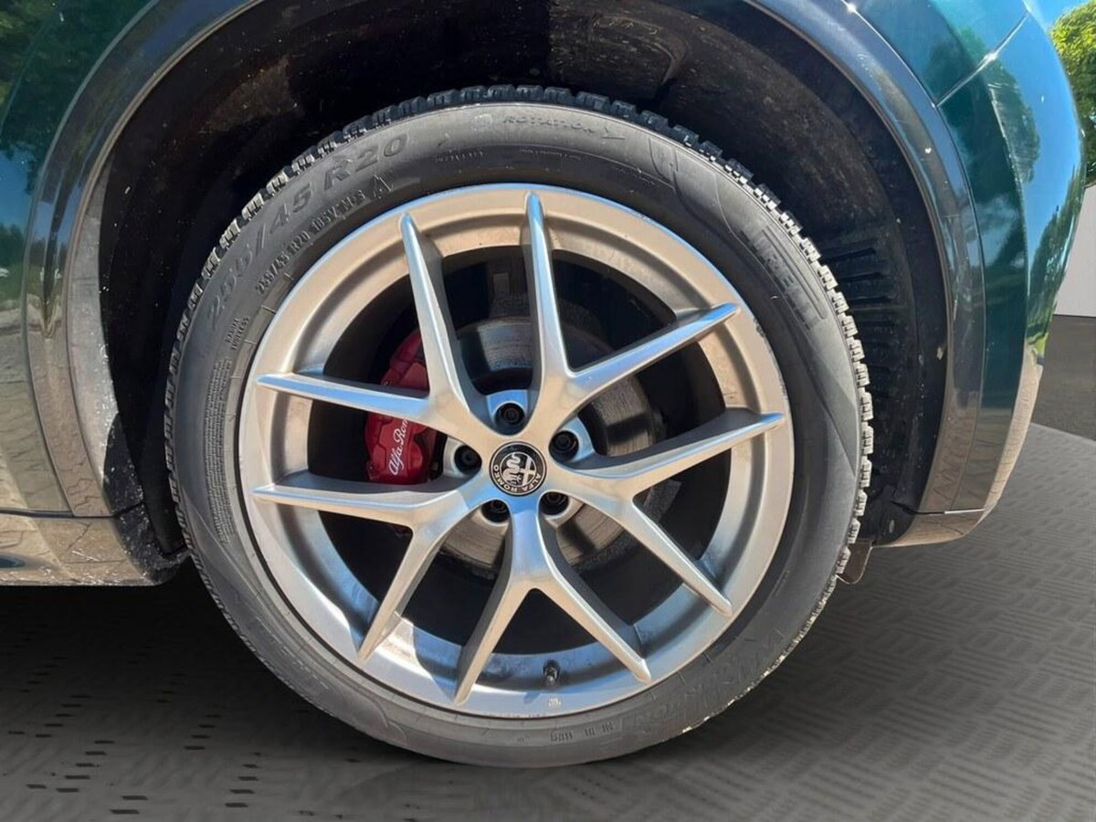Alfa Romeo Stelvio Stelvio 2.0 Turbo 280 CV AT8 Q4 Ti (14)