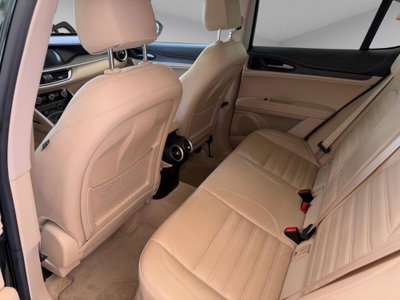 Alfa Romeo Stelvio Stelvio 2.0 Turbo 280 CV AT8 Q4 Ti (11)