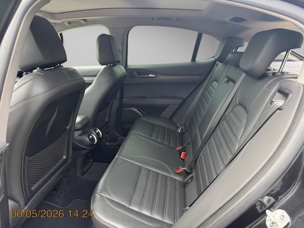 Alfa Romeo Stelvio Stelvio 2.0 Turbo 280 CV AT8 Q4 Ti (12)