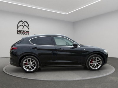 Alfa Romeo Stelvio Stelvio 2.0 Turbo 280 CV AT8 Q4 Ti (4)