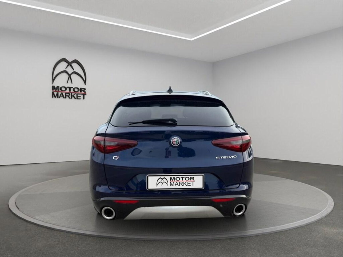 Alfa Romeo Stelvio Stelvio 2.0 Turbo 280 CV AT8 Q4 Ti (5)