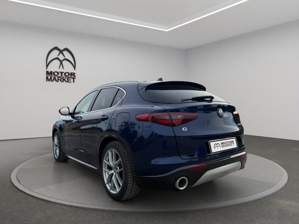 Alfa Romeo Stelvio Stelvio 2.0 Turbo 280 CV AT8 Q4 Ti (7)
