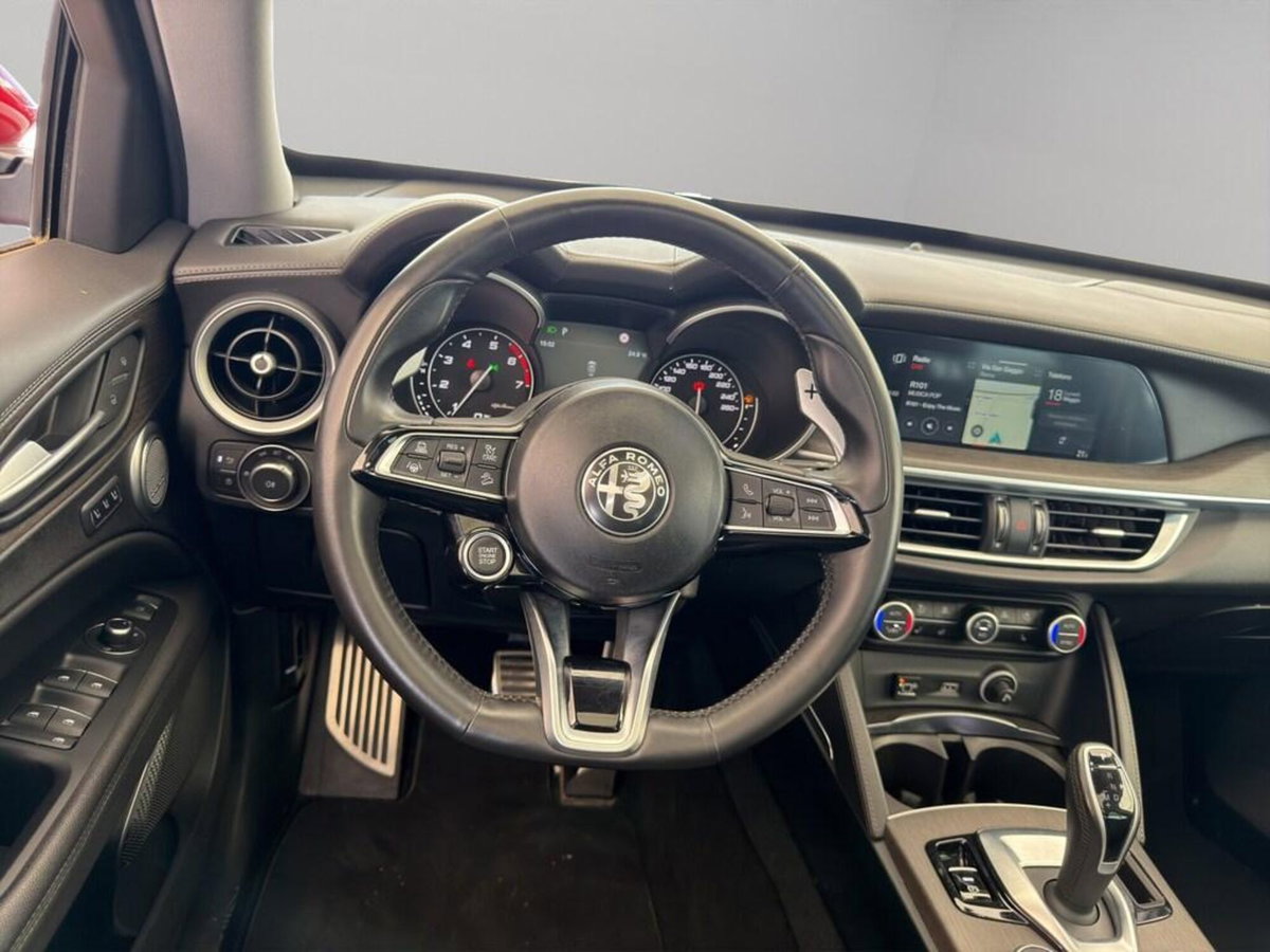 Alfa Romeo Stelvio Stelvio 2.0 Turbo 280 CV AT8 Q4 Ti (10)