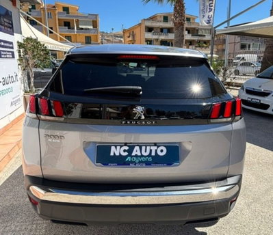Peugeot 3008 BlueHDi 130 S&S EAT8 GT (4)