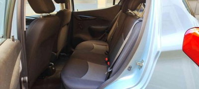 Opel Karl 1.0 75 CV N-Joy (5)