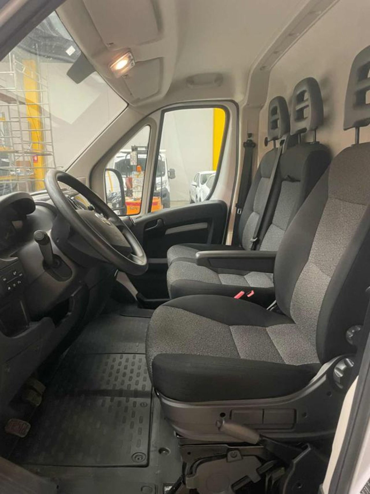 Fiat Ducato Furgone 35 2.2 Mjt 120CV PLM-SL-TM Furgone (3)