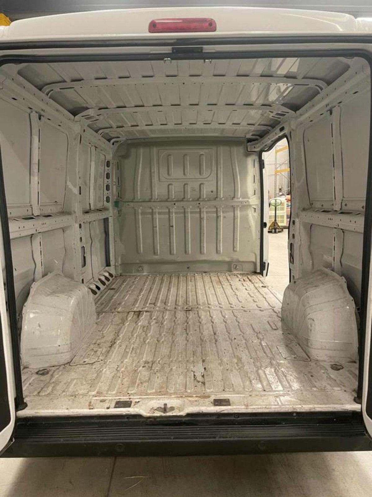 Fiat Ducato Furgone 35 2.2 Mjt 120CV PLM-SL-TM Furgone (9)