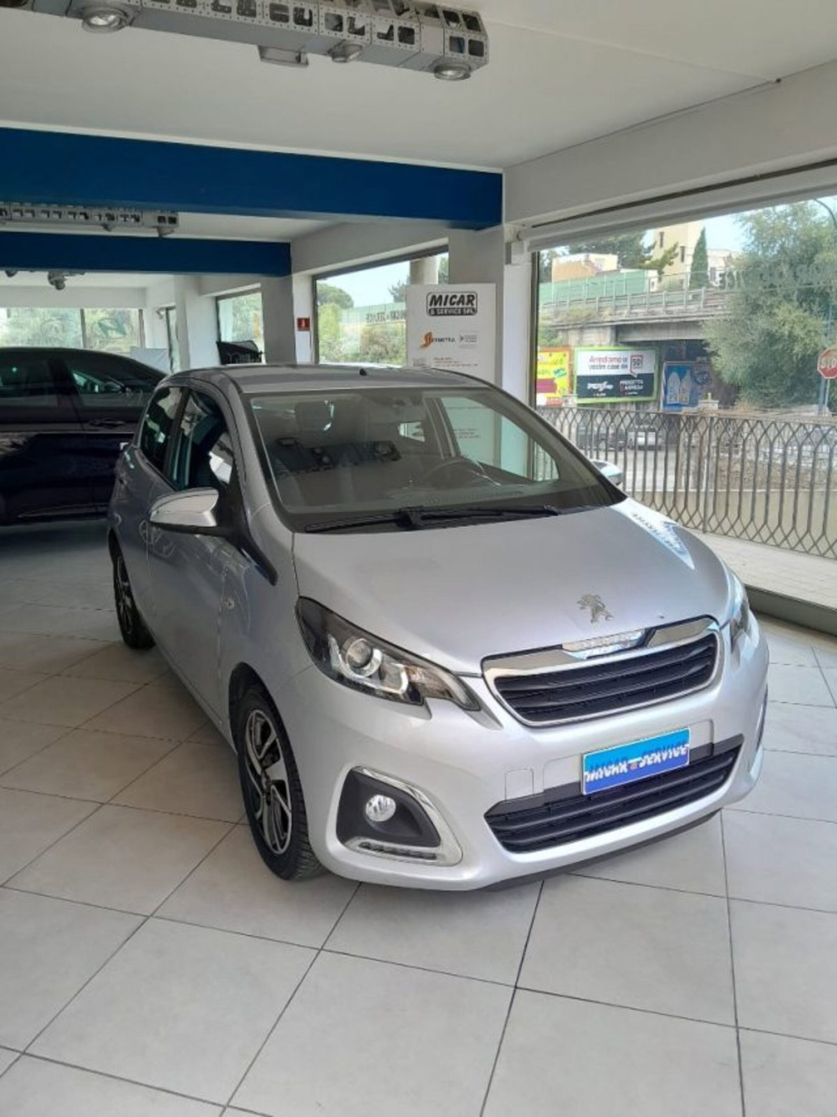 Peugeot 108 68 5 porte Allure (2)