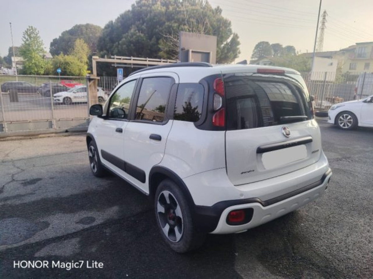 Fiat Panda Cross 1.0 firefly hybrid Cross s&s 70cv 5p.ti (4)