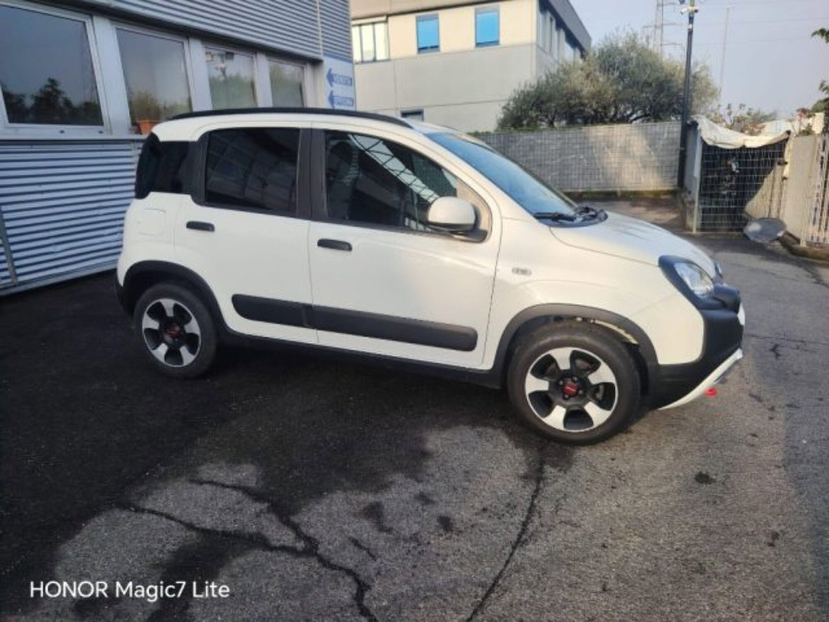 Fiat Panda Cross 1.0 firefly hybrid Cross s&s 70cv 5p.ti (6)
