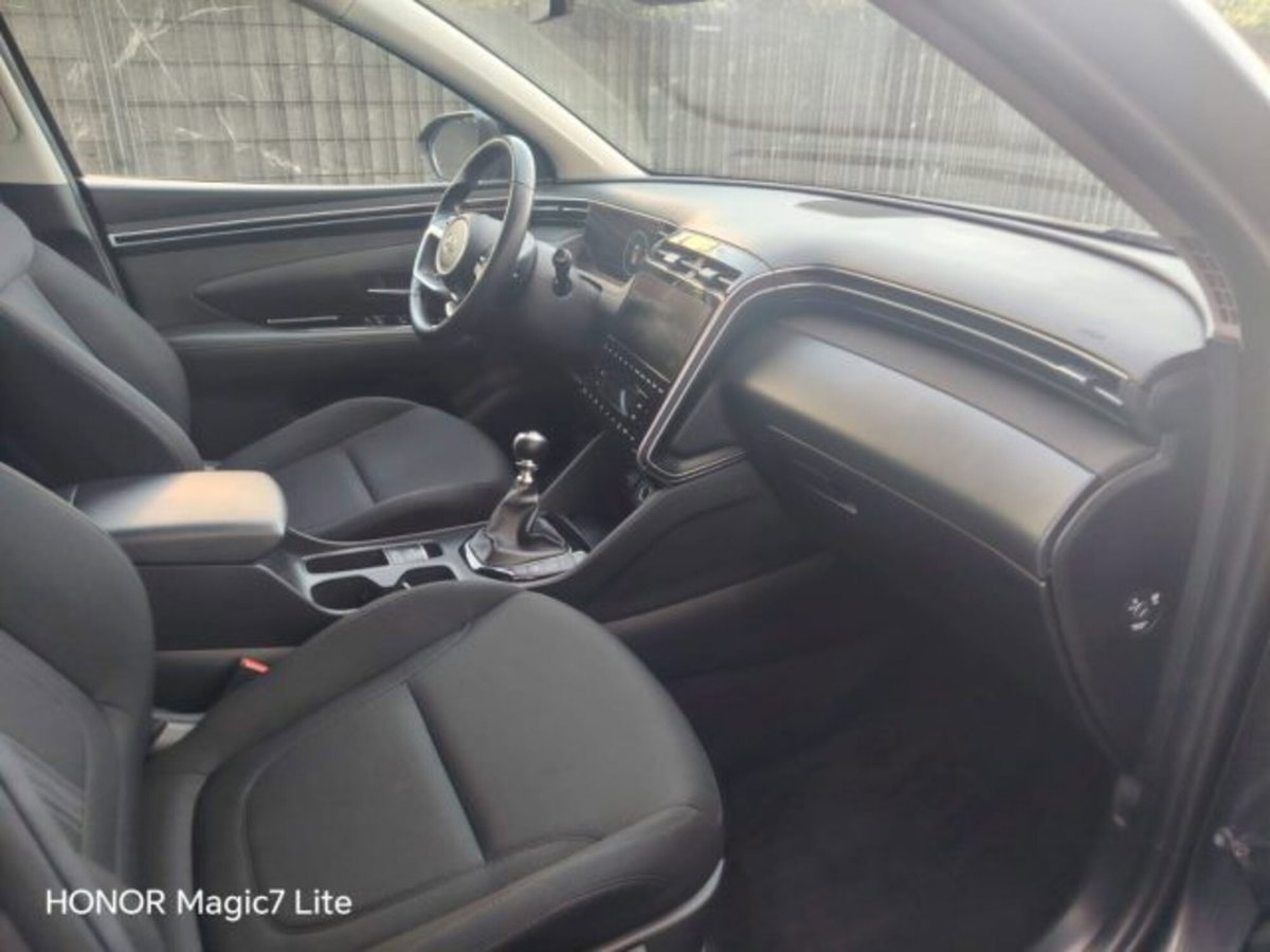 Hyundai Tucson 1.6 hev Xline 4wd auto (12)