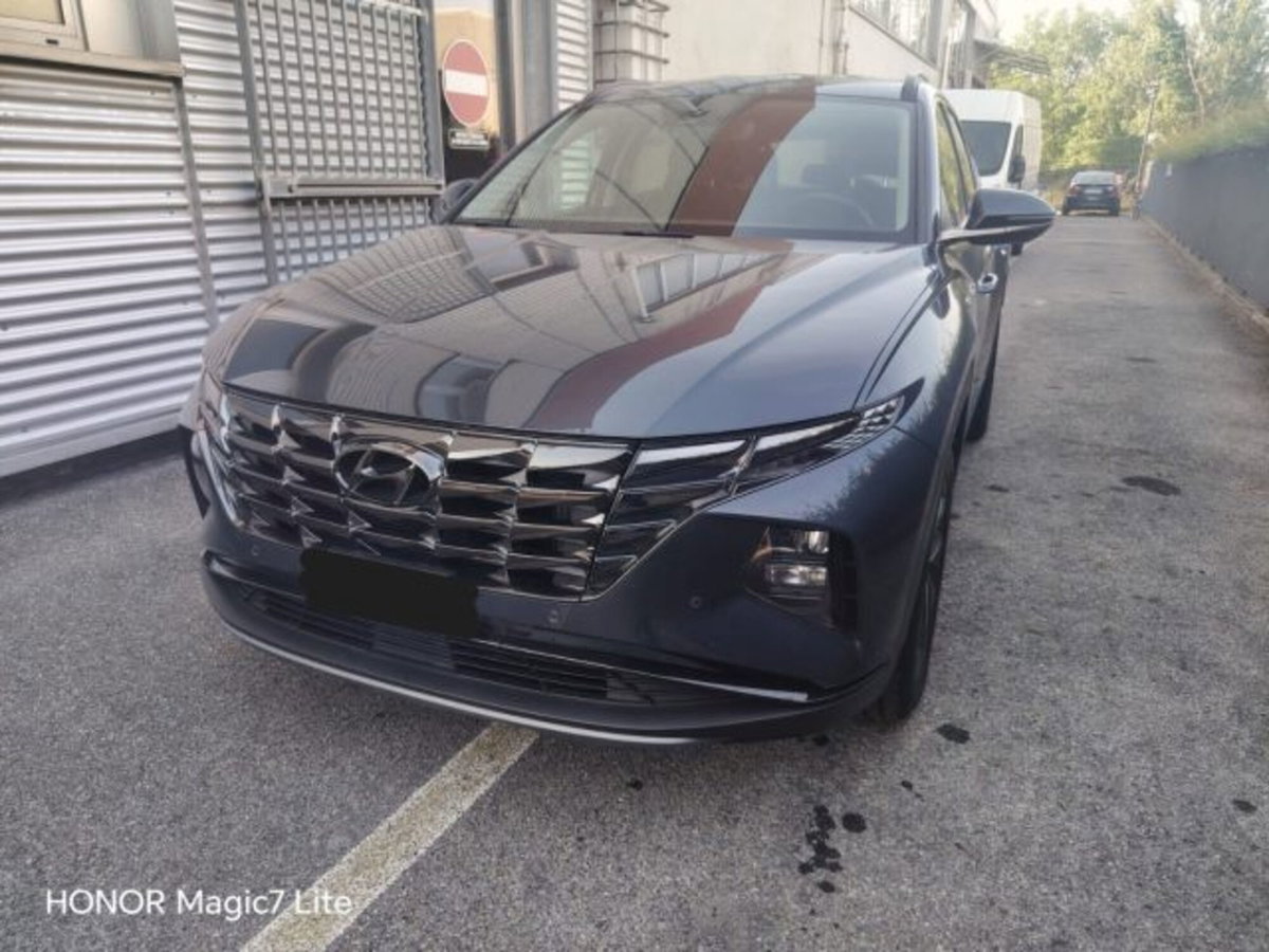 Hyundai Tucson 1.6 hev Xline 4wd auto (3)