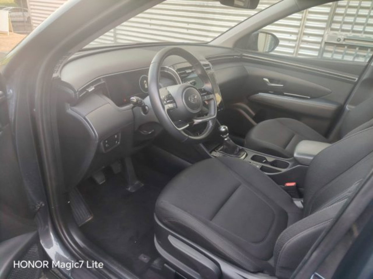 Hyundai Tucson 1.6 hev Xline 4wd auto (8)
