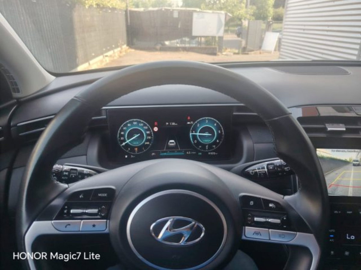 Hyundai Tucson 1.6 hev Xline 4wd auto (9)