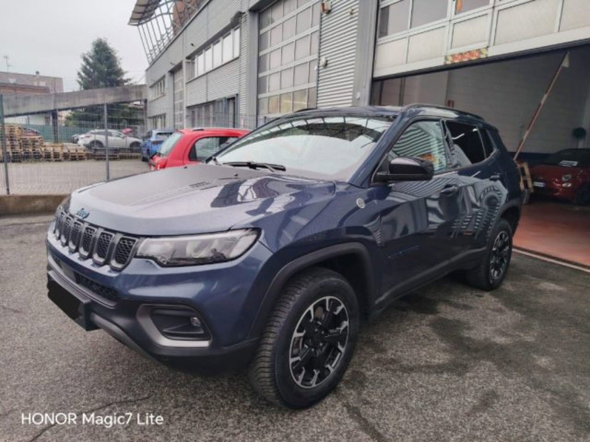 Jeep Compass 1.3 T4 240CV PHEV AT6 4xe Trailhawk