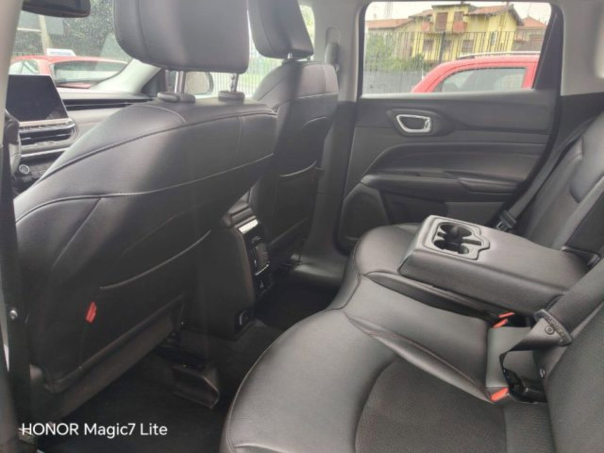 Jeep Compass 1.3 T4 240CV PHEV AT6 4xe Trailhawk (13)