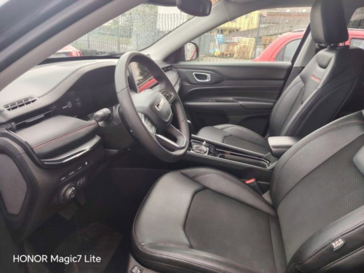 Jeep Compass 1.3 T4 240CV PHEV AT6 4xe Trailhawk (14)