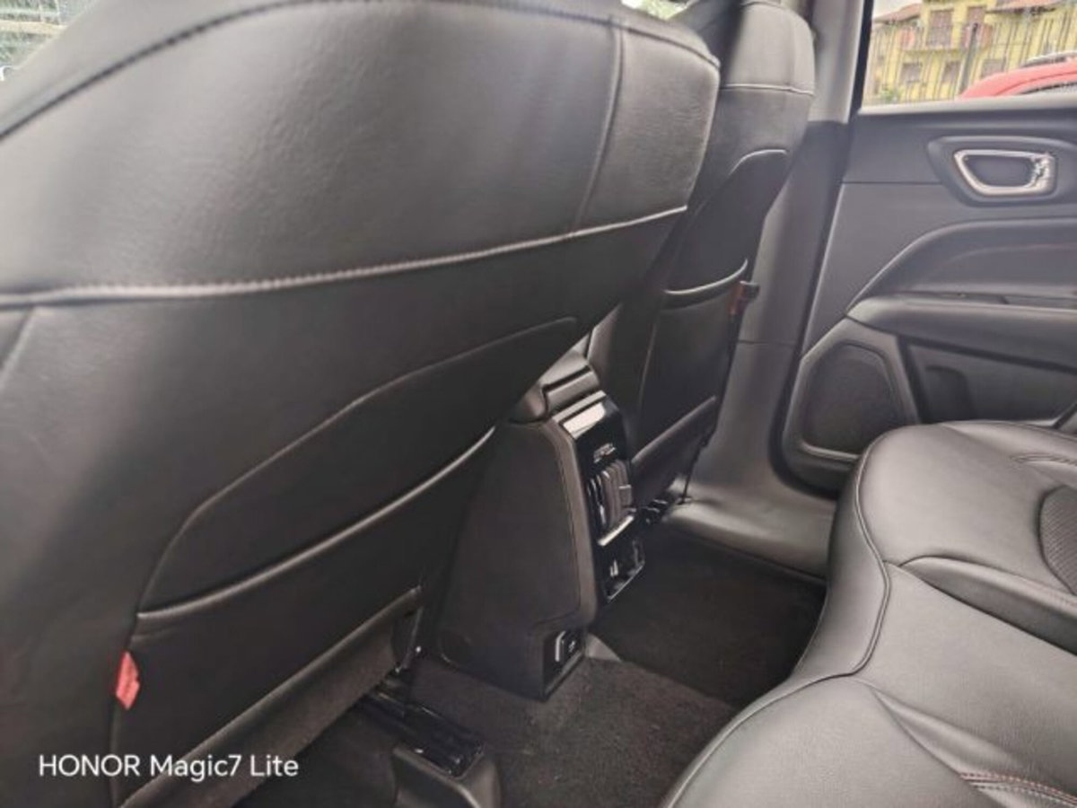 Jeep Compass 1.3 T4 240CV PHEV AT6 4xe Trailhawk (15)