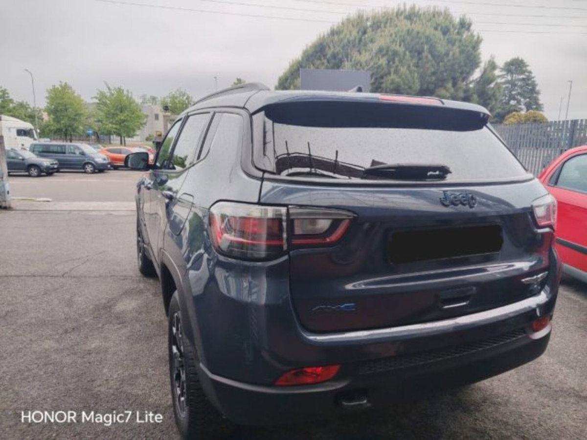 Jeep Compass 1.3 T4 240CV PHEV AT6 4xe Trailhawk (6)