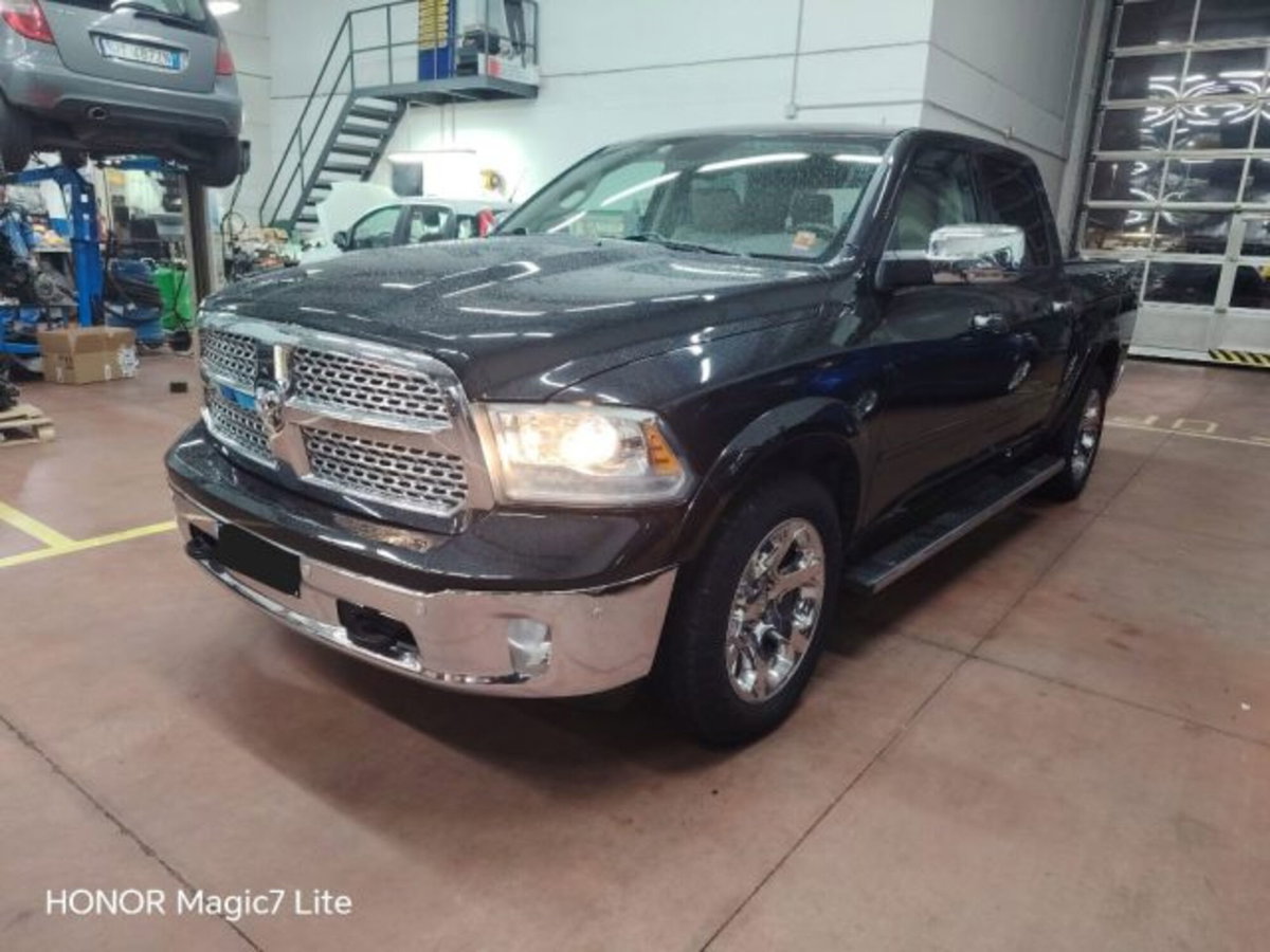 Ram Ram Pick-up Ram 1500 3.0 I6 Laramie Sport 420cv at8
