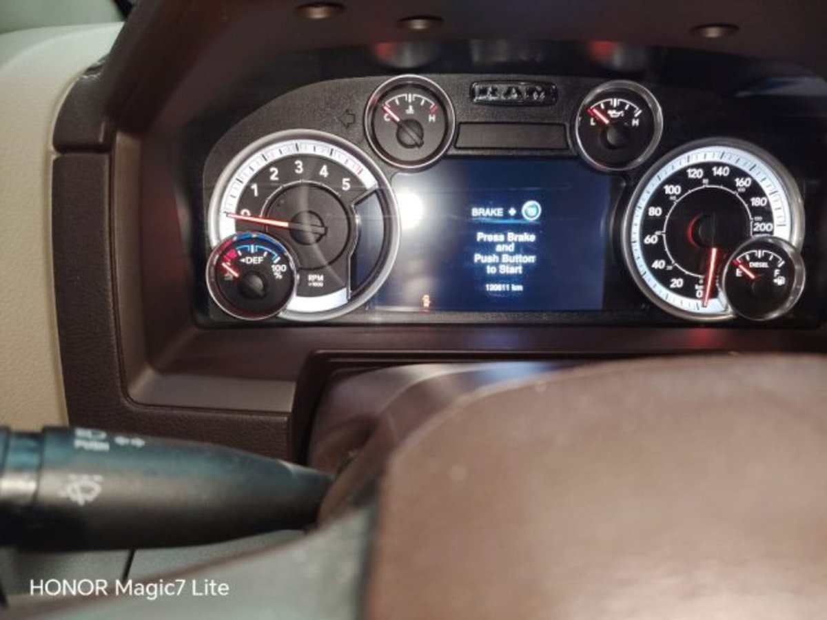 Ram Ram Pick-up Ram 1500 3.0 I6 Laramie Sport 420cv at8 (13)