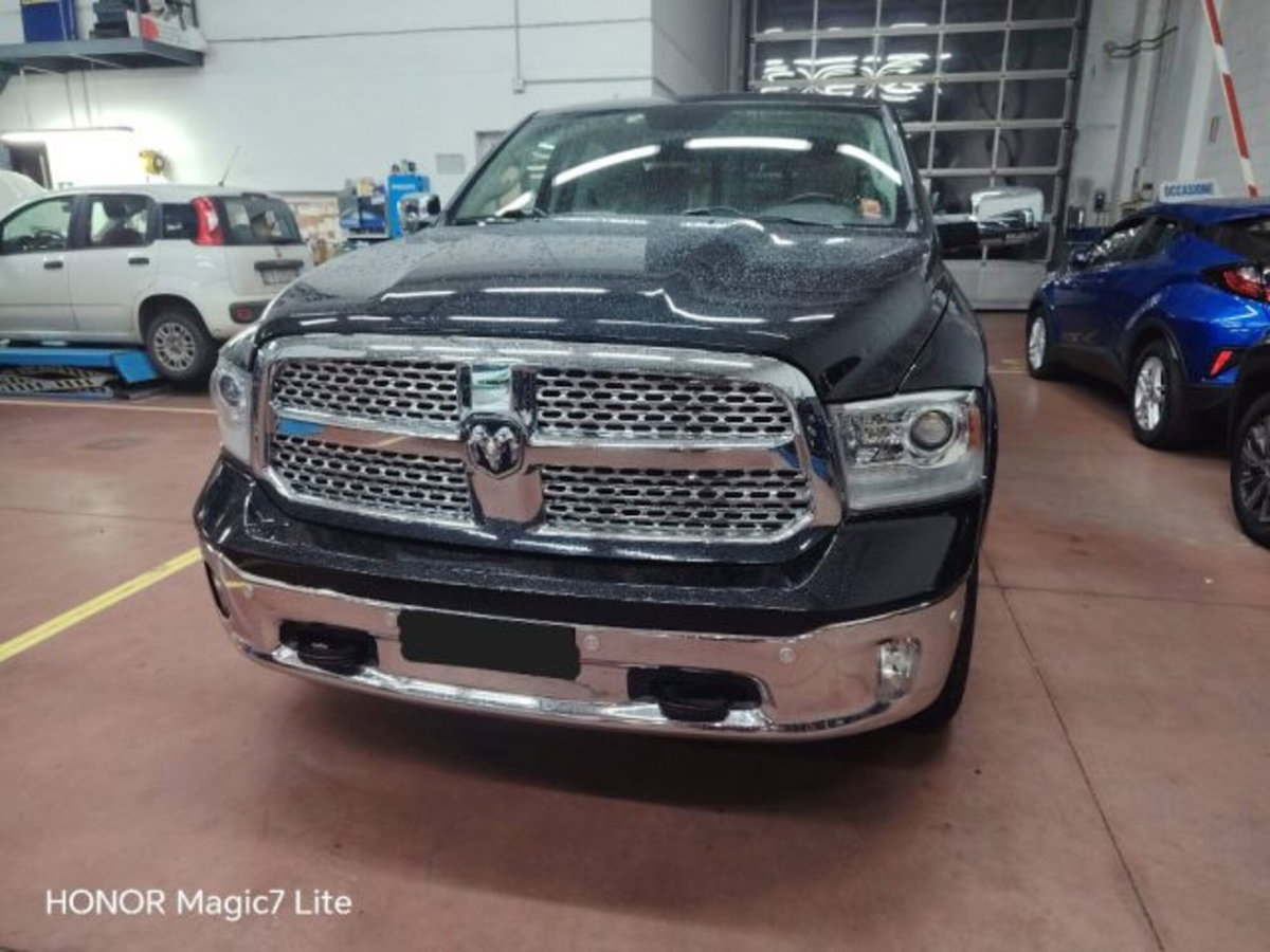 Ram Ram Pick-up Ram 1500 3.0 I6 Laramie Sport 420cv at8 (2)