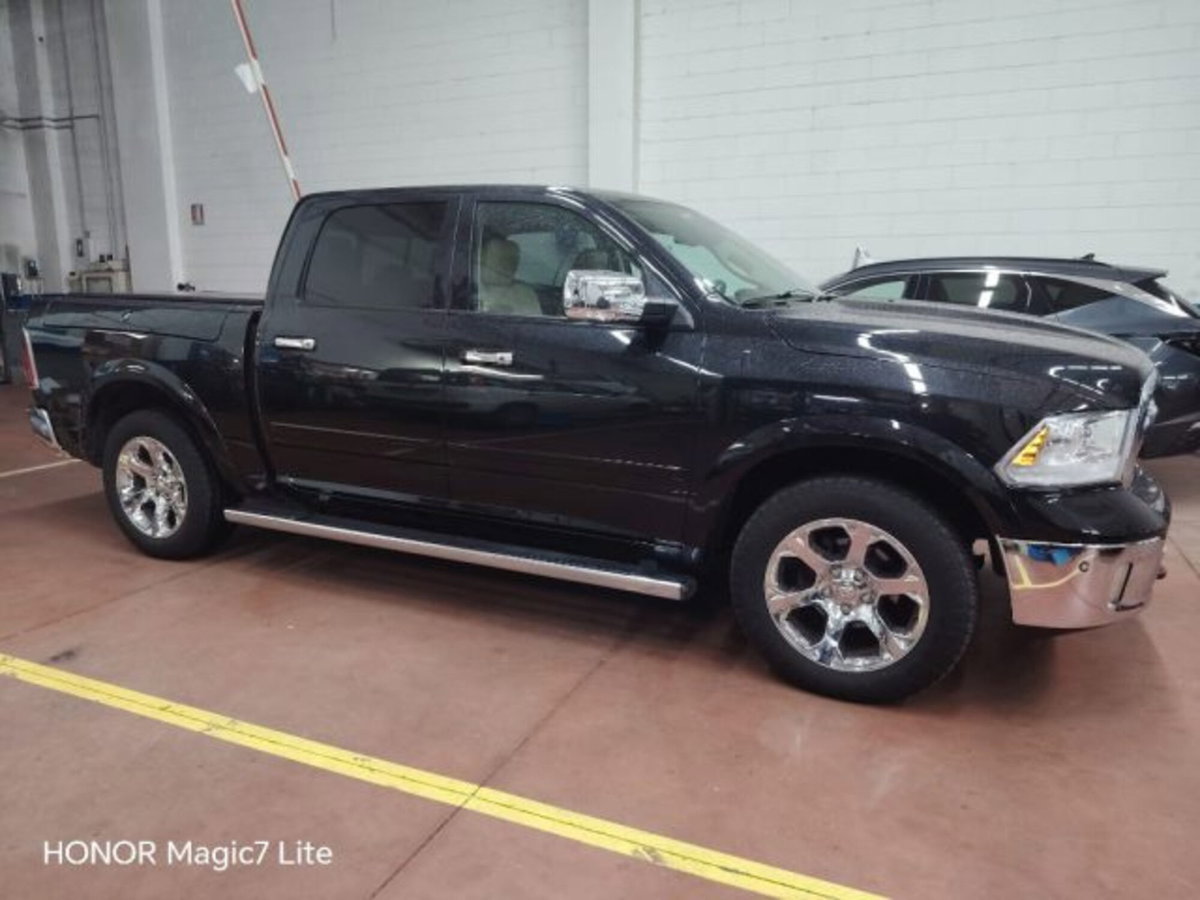 Ram Ram Pick-up Ram 1500 3.0 I6 Laramie Sport 420cv at8 (4)